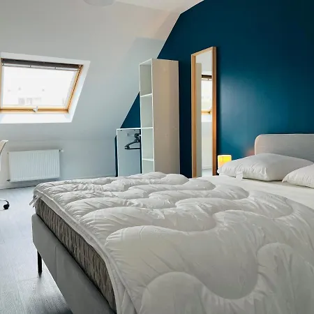 Ferienhaus Maison Proche Circuit 24H Du Mans 5 Ch/ 200M2