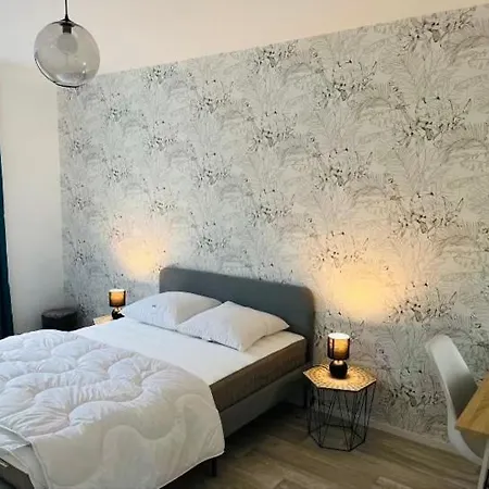Maison Proche Circuit 24H Du Mans 5 Ch/ 200M2 Ferienhaus *