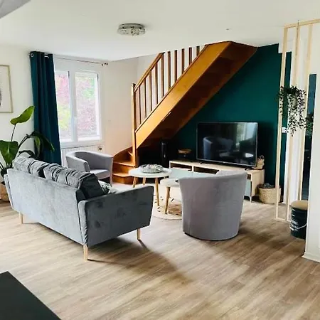 Maison Proche Circuit 24H Du Mans 5 Ch/ 200M2 *